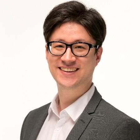 Ep 18 | Robert Liebhart - Founder & CEO Korea Solutions