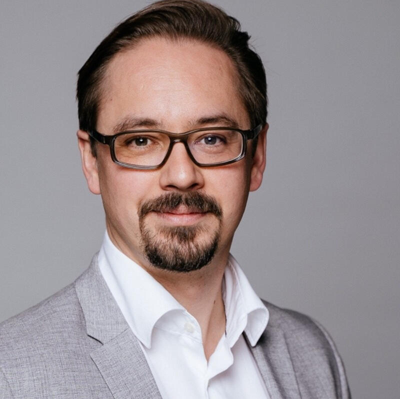 Ep 50: Nikolai Ensslen - Founder & CEO Synapticon